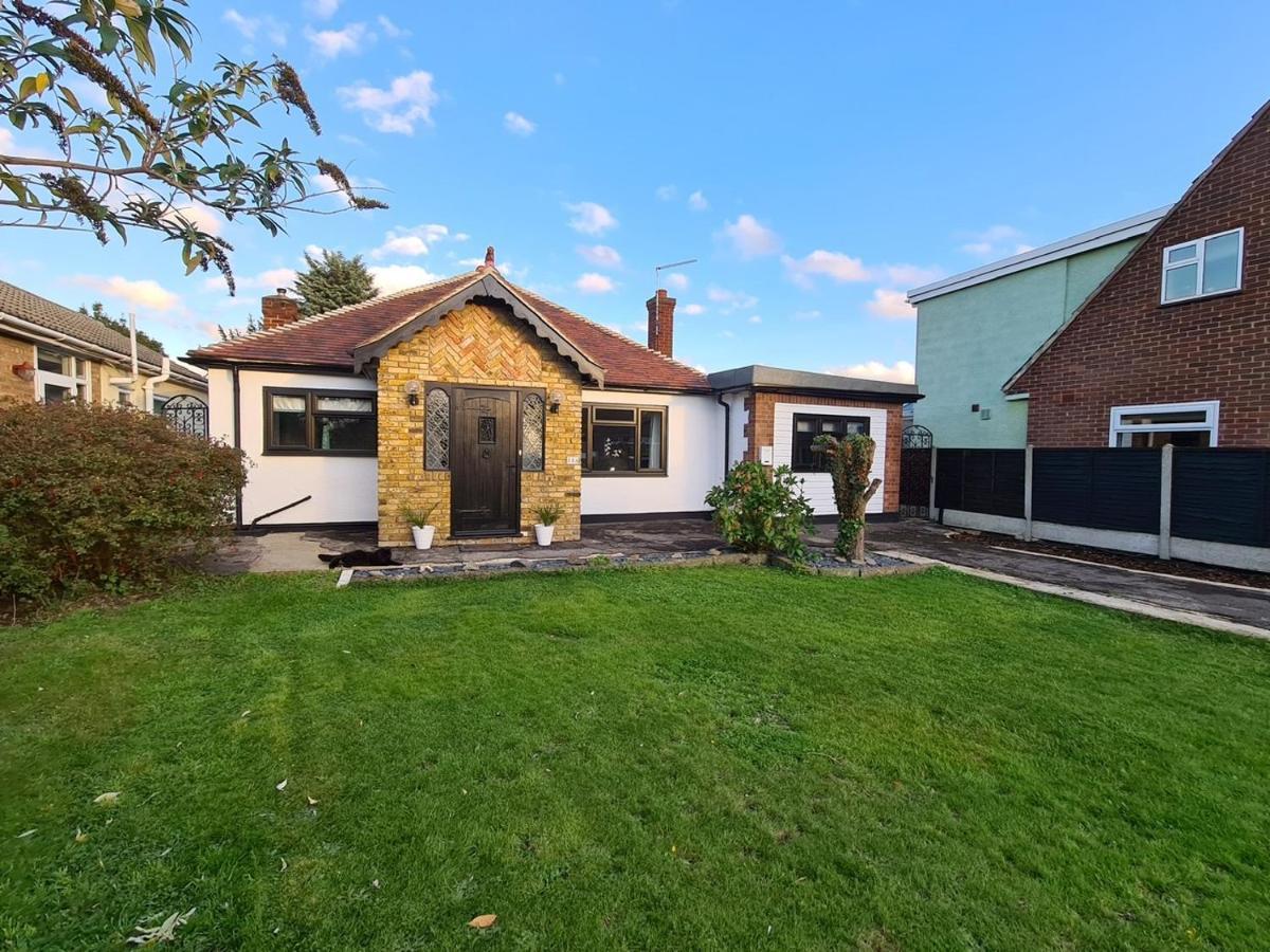 הוילה רוצ'פורד Westbury House מראה חיצוני תמונה