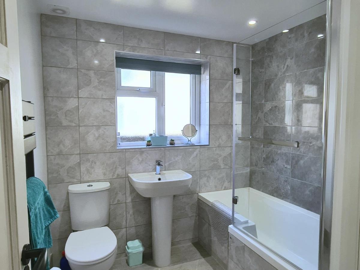 הוילה רוצ'פורד Westbury House מראה חיצוני תמונה