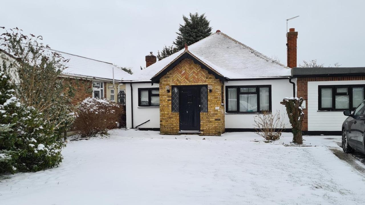 הוילה רוצ'פורד Westbury House מראה חיצוני תמונה